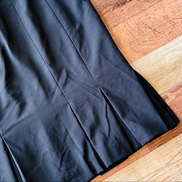 Club Monaco Black Slim Peplum Skirt Size 8 - Picture 8 of 11